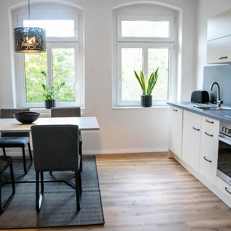 Apartment Familienfr. In Dresden-striesen