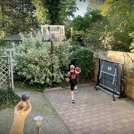 Familienfr. In Dresden-striesen * ドレスデン